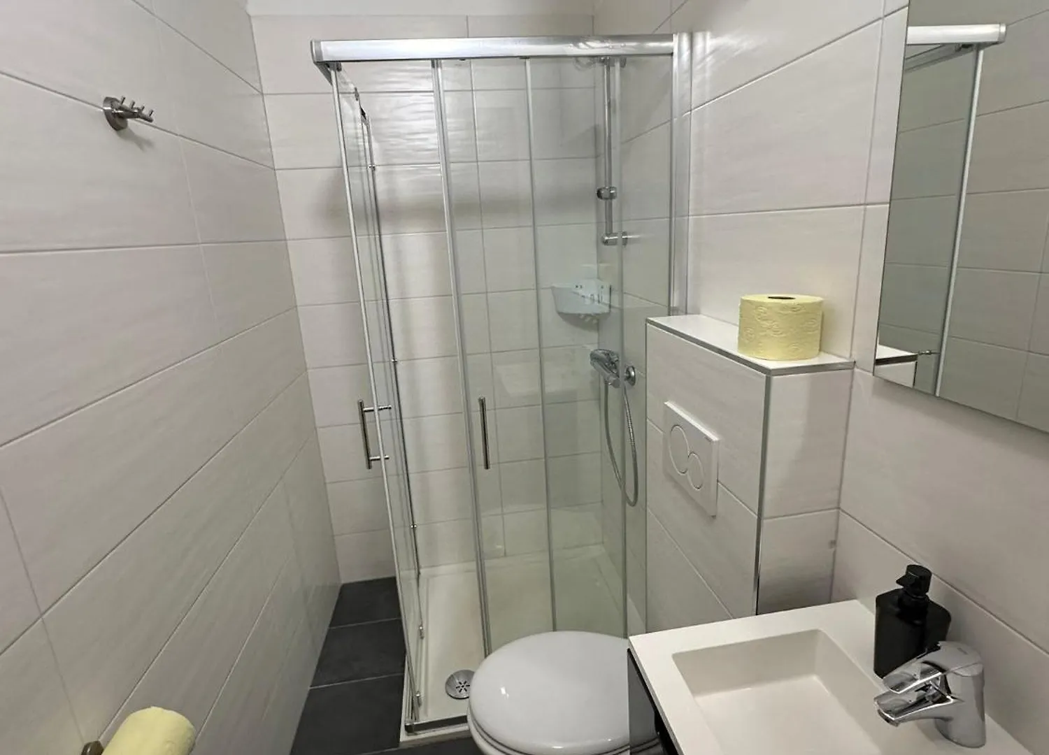 Apartment In The Heart Of Pula 0*,